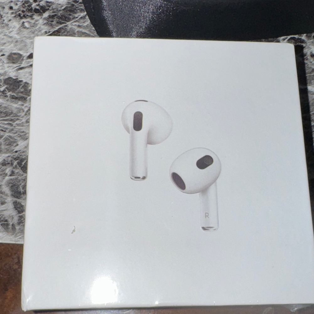 Apple White Wireless Earbuds 3rd Generation brand new never opened box
